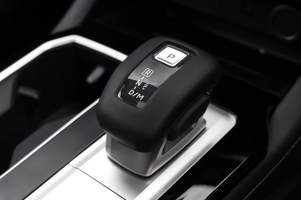 2025 Mitsubishi Outlander Exceed ZM