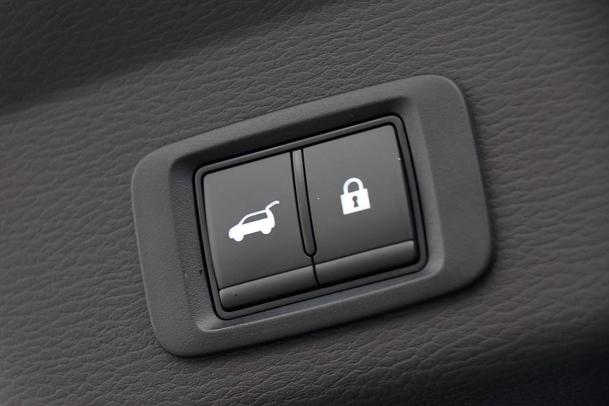 2025 Mitsubishi Outlander Exceed ZM