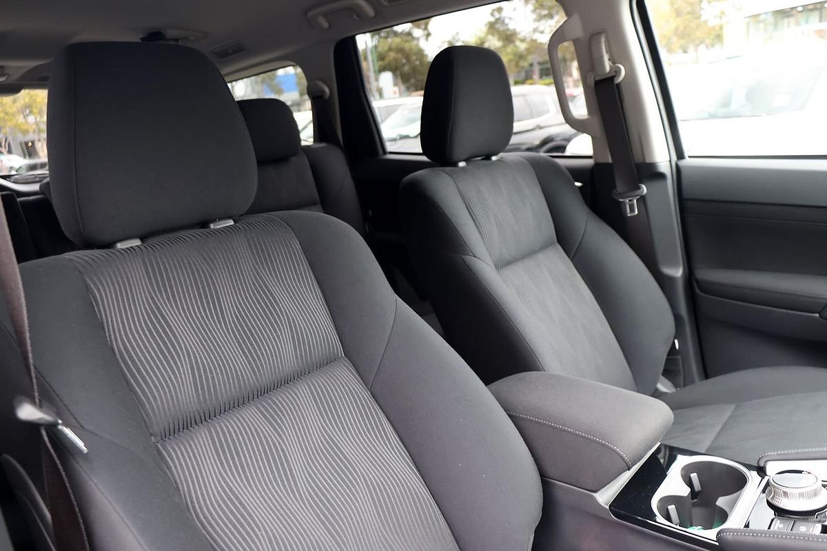 2024 Mitsubishi Pajero Sport GLS QG