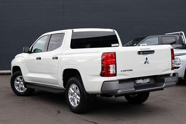 2025 Mitsubishi Triton GLX+ MV 4X4