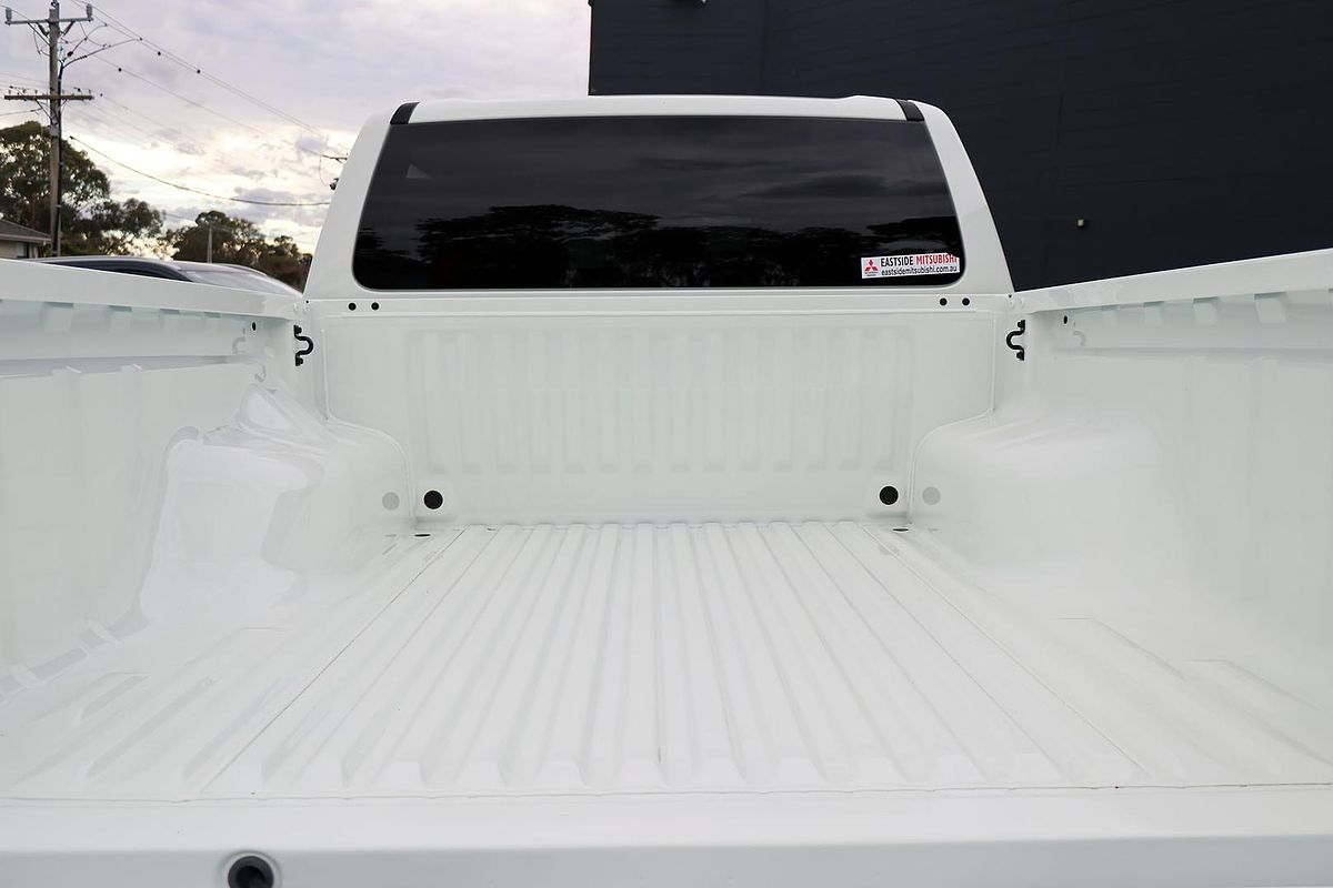 2025 Mitsubishi Triton GLX+ MV 4X4