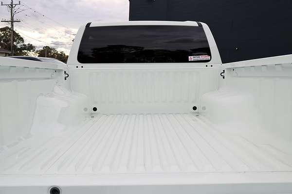 2025 Mitsubishi Triton GLX+ MV 4X4