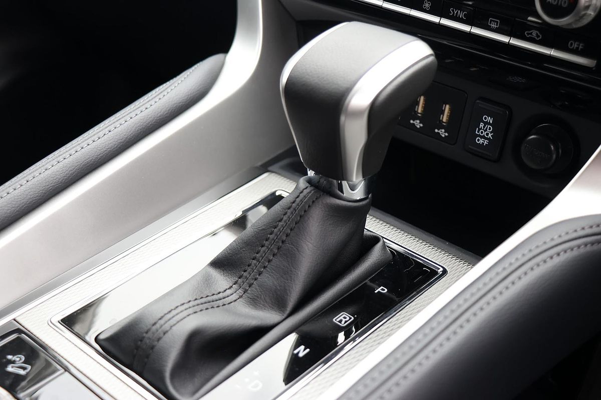 2024 Mitsubishi Pajero Sport GLS QG