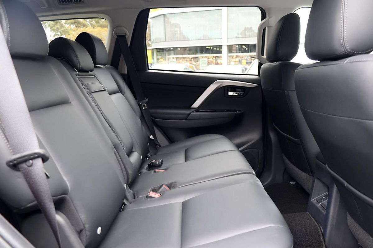 2024 Mitsubishi Pajero Sport GLS QG