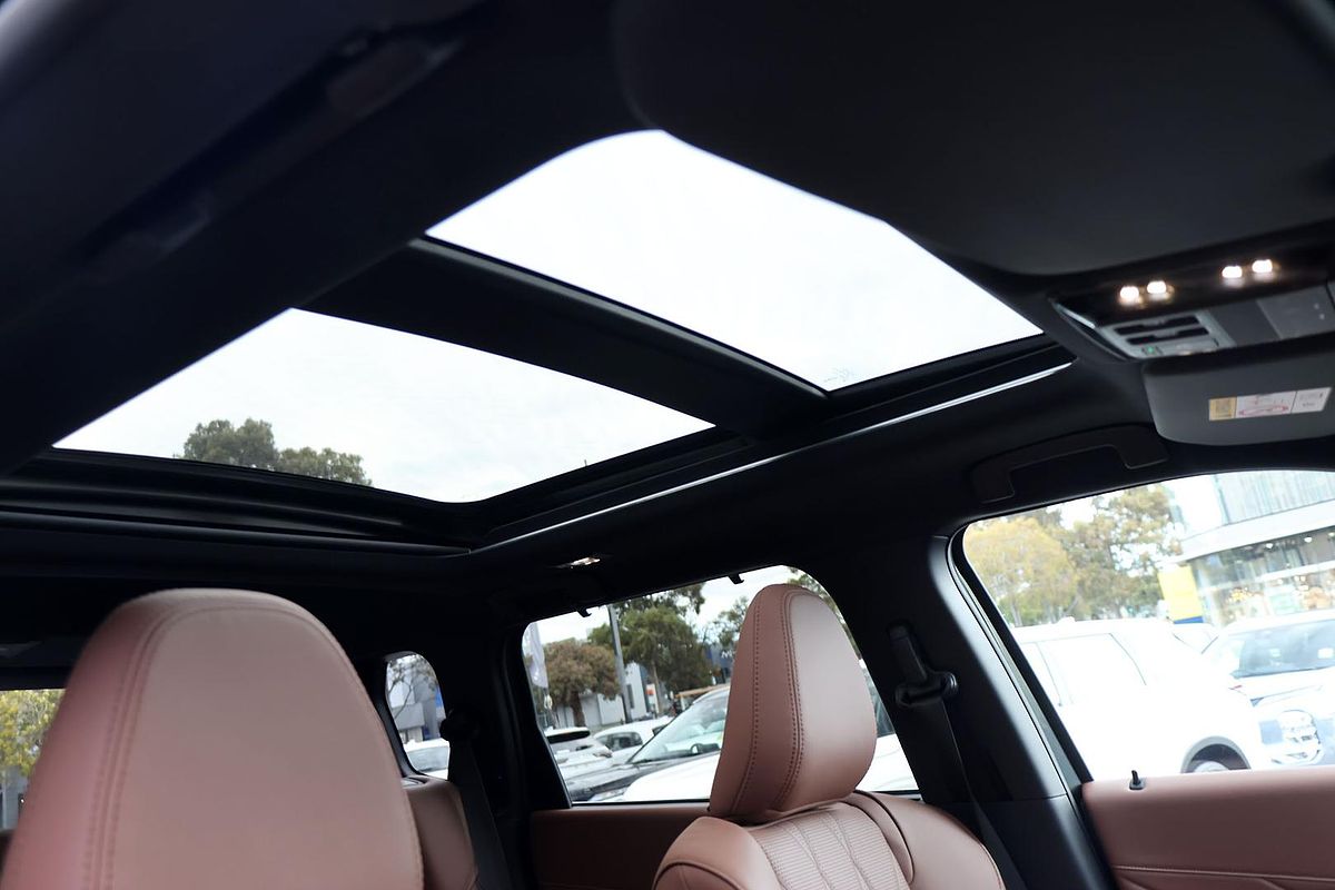 2025 Mitsubishi Outlander Exceed Tourer ZM