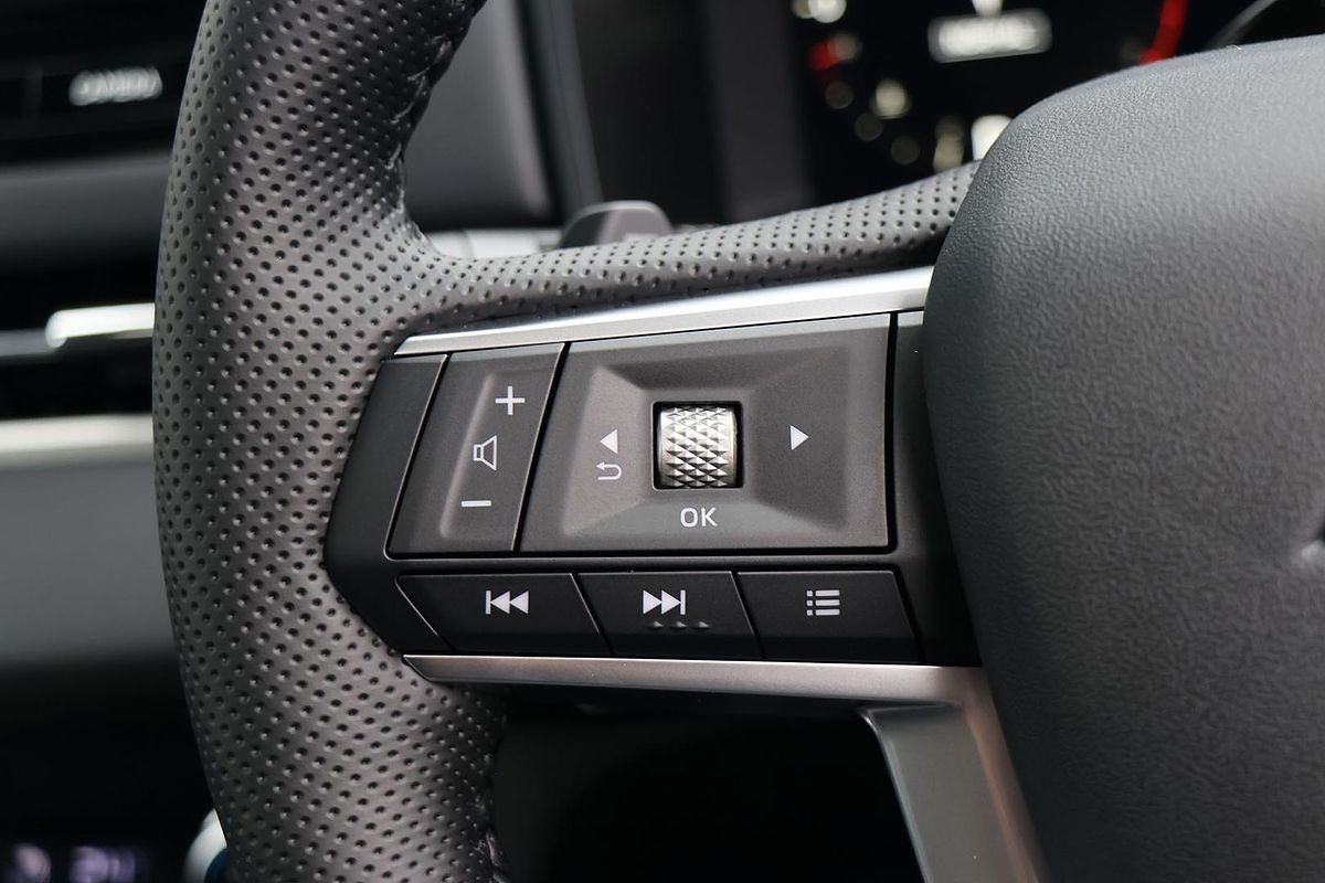 2025 Mitsubishi Outlander Exceed ZM