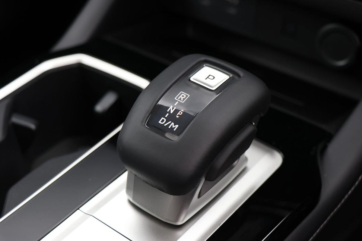 2025 Mitsubishi Outlander Exceed ZM