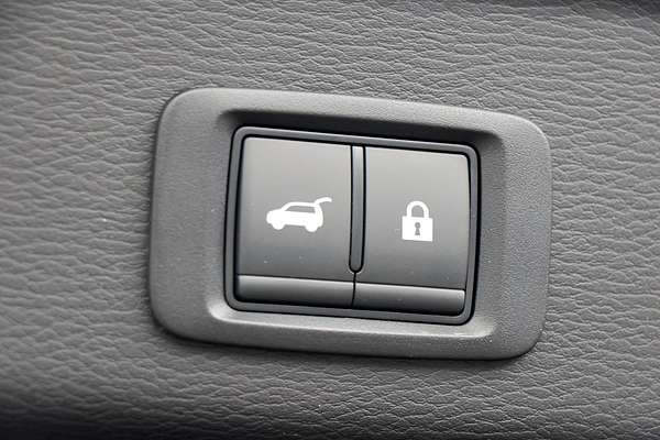 2025 Mitsubishi Outlander Exceed ZM