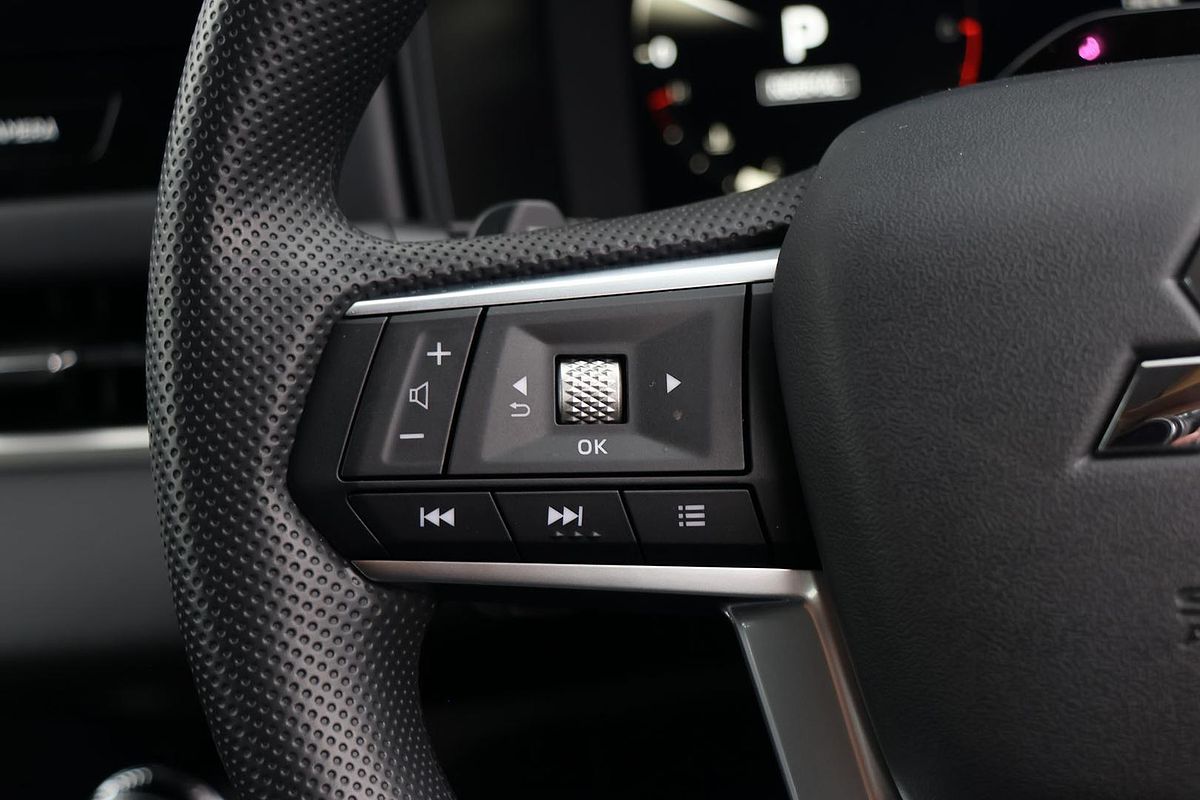 2025 Mitsubishi Outlander ES ZM