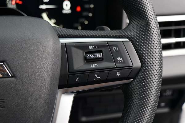 2025 Mitsubishi Outlander ES ZM