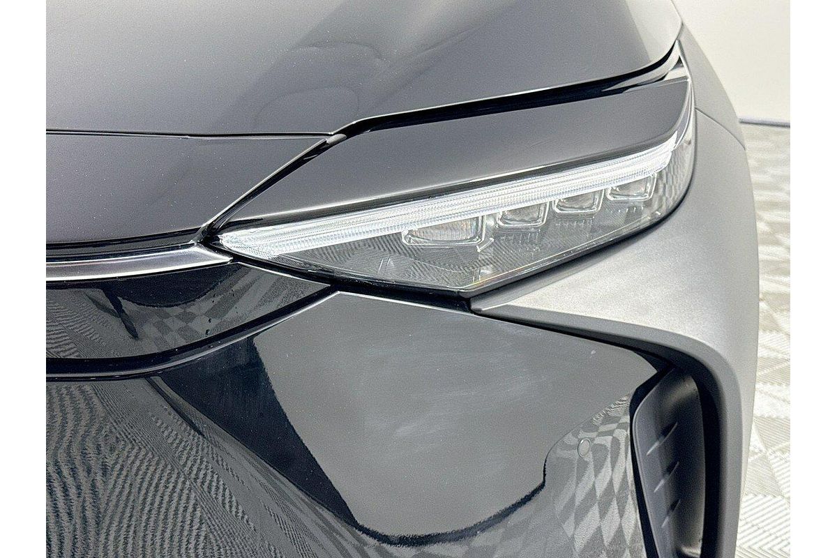 2024 Toyota bZ4X XEAM10R