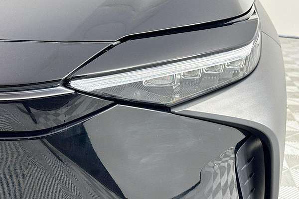 2024 Toyota bZ4X XEAM10R
