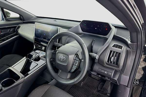 2024 Toyota bZ4X XEAM10R