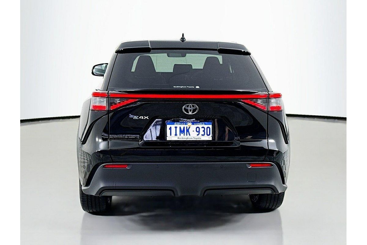 2024 Toyota bZ4X XEAM10R