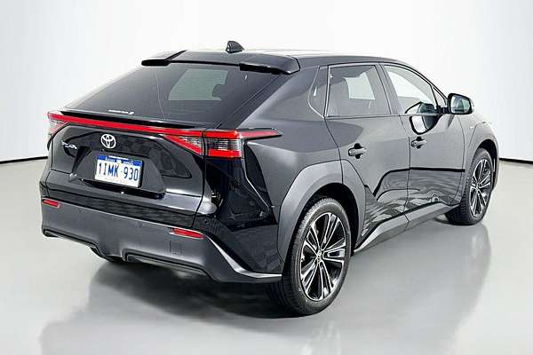 2024 Toyota bZ4X XEAM10R