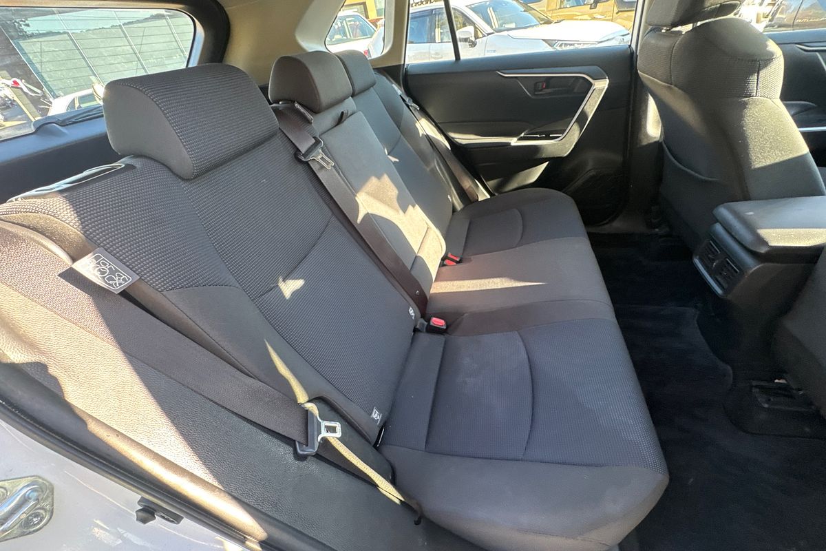 2019 Toyota RAV4 GX MXAA52R