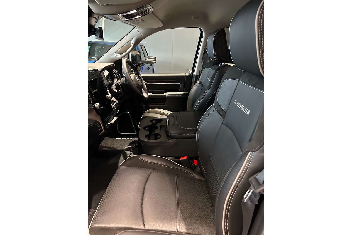 2023 RAM 2500 Laramie Rambox DJ 4X4