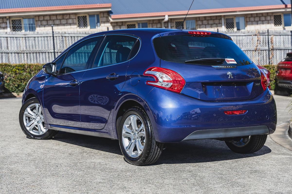 2012 Peugeot 208 Allure A9