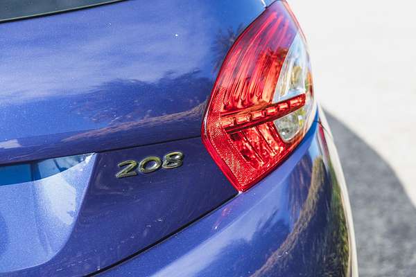 2012 Peugeot 208 Allure A9