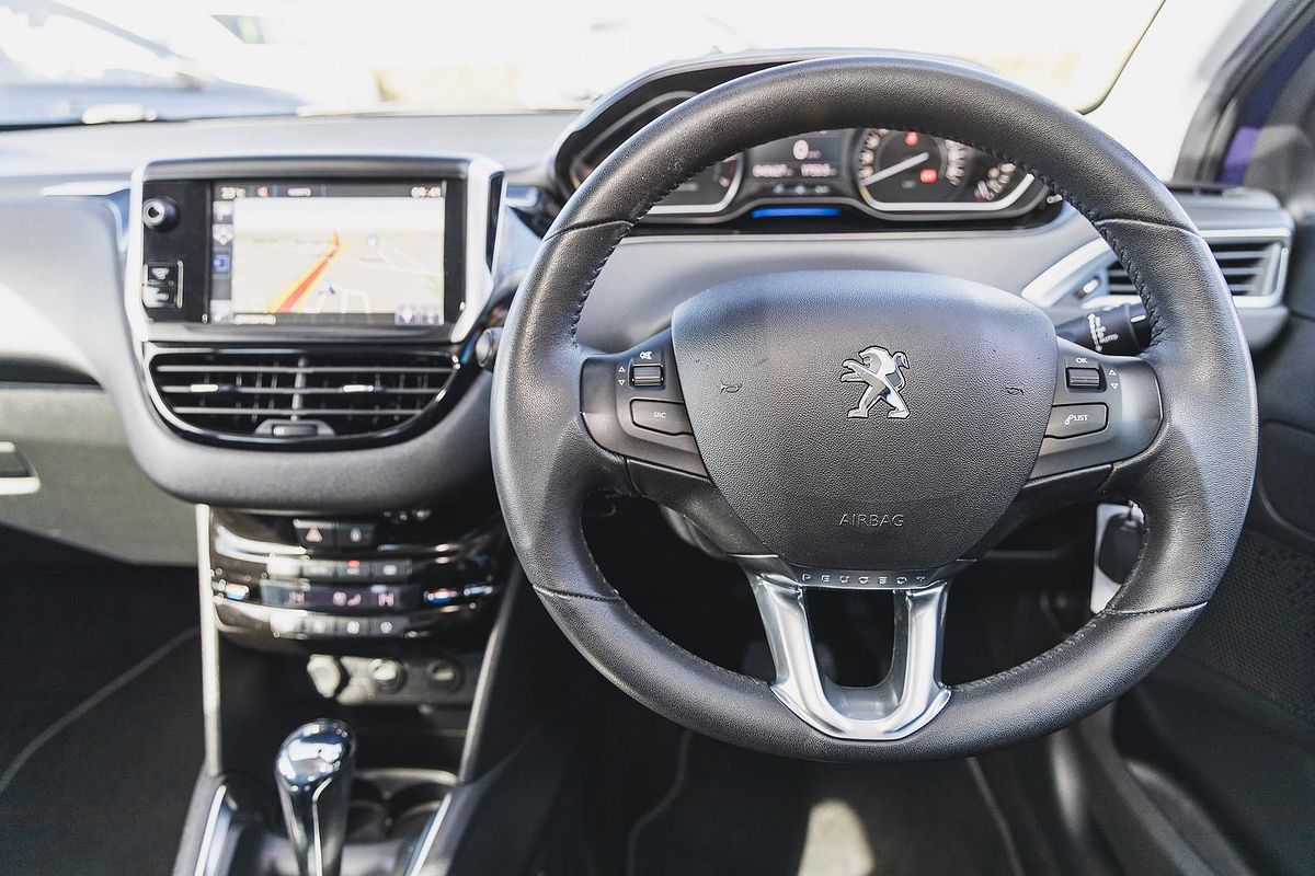 2012 Peugeot 208 Allure A9