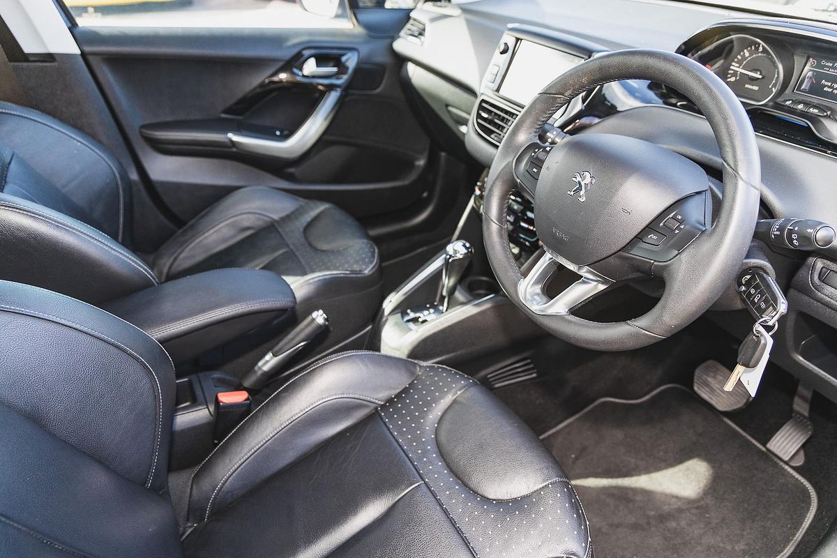 2012 Peugeot 208 Allure A9