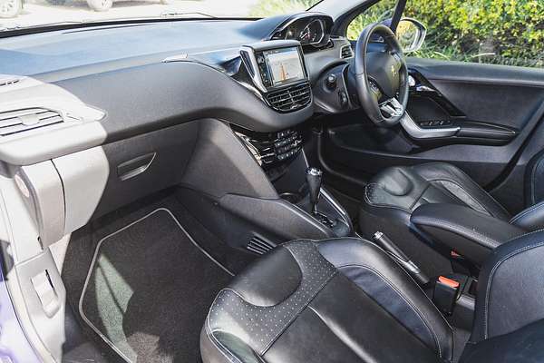 2012 Peugeot 208 Allure A9