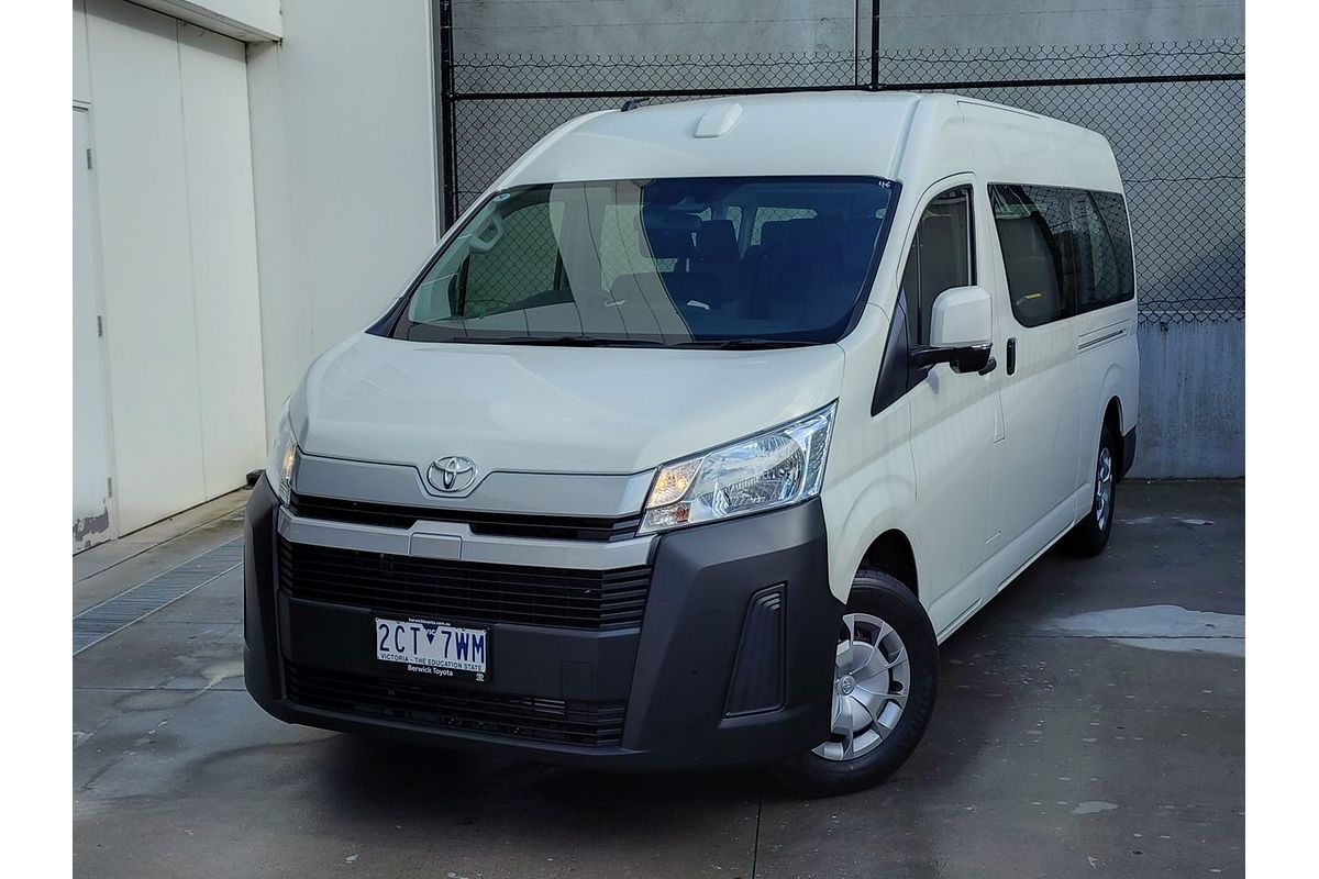 2025 Toyota Hiace Commuter GDH322R