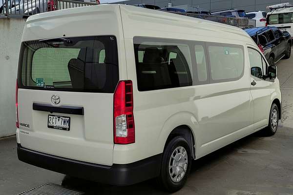 2025 Toyota Hiace Commuter GDH322R