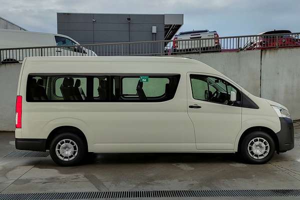 2025 Toyota Hiace Commuter GDH322R