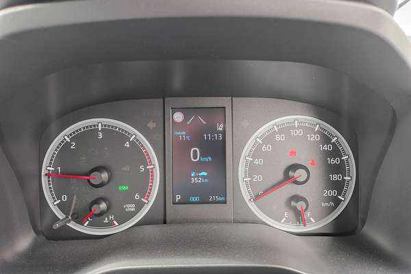 2025 Toyota Hiace Commuter GDH322R