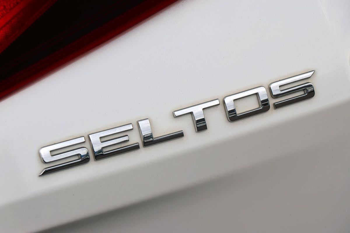 2021 Kia Seltos S SP2