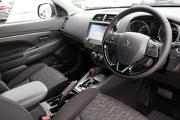 2025 Mitsubishi ASX MR XD