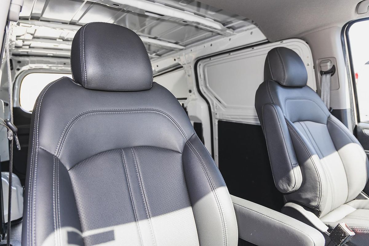 2023 LDV G10 + SV7C