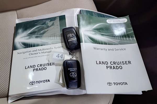 2022 Toyota Landcruiser Prado Kakadu GDJ150R