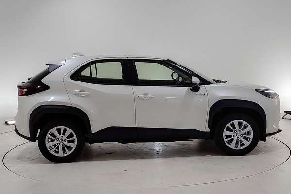 2022 Toyota Yaris Cross GX