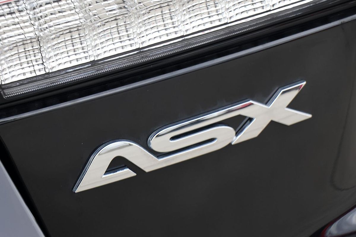 2025 Mitsubishi ASX MR XD