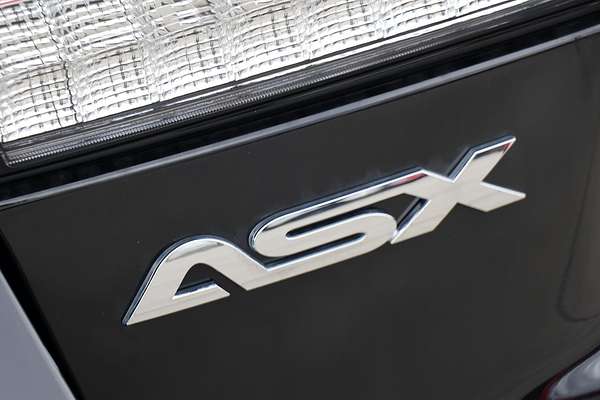 2025 Mitsubishi ASX MR XD