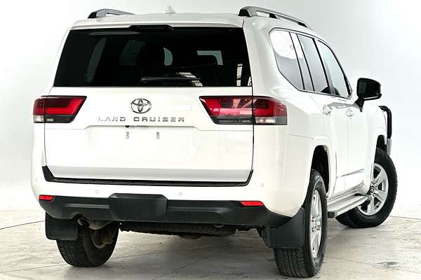 2023 Toyota Landcruiser GXL FJA300R