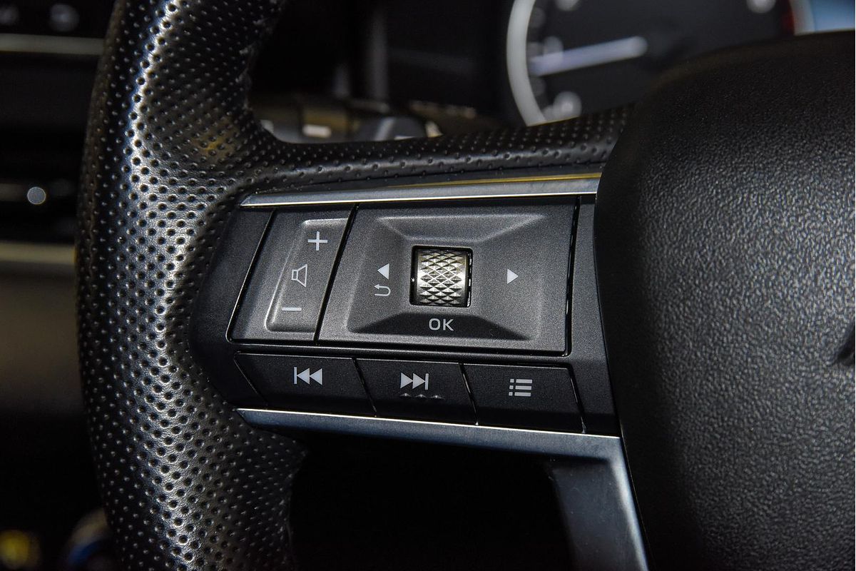 2021 Mitsubishi Outlander LS ZM