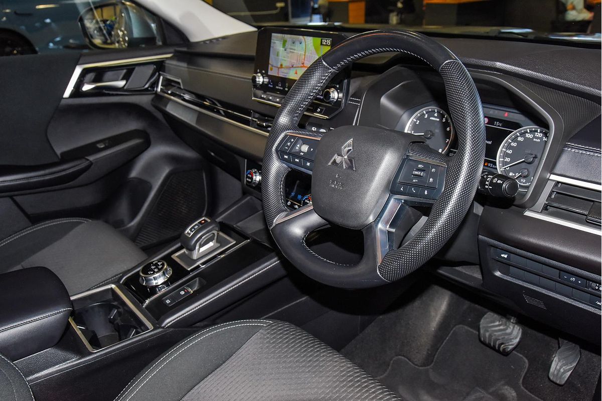2021 Mitsubishi Outlander LS ZM