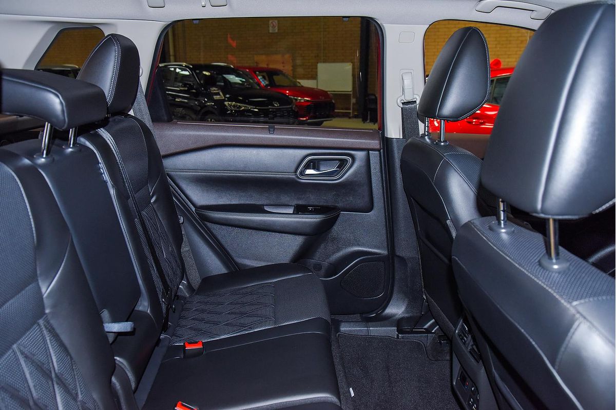 2023 Nissan X-TRAIL Ti-L T33