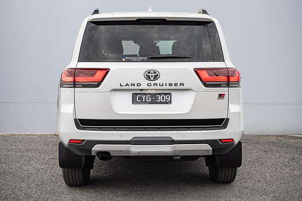 2024 Toyota Landcruiser GR Sport FJA300R