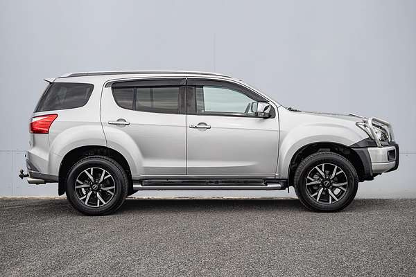 2019 Isuzu MU-X LS-T