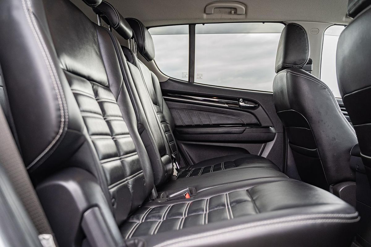 2019 Isuzu MU-X LS-T