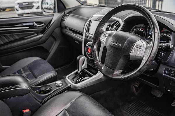 2019 Isuzu MU-X LS-T