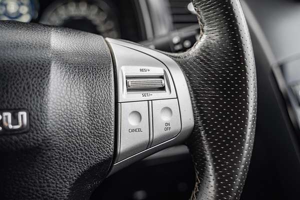 2019 Isuzu MU-X LS-T