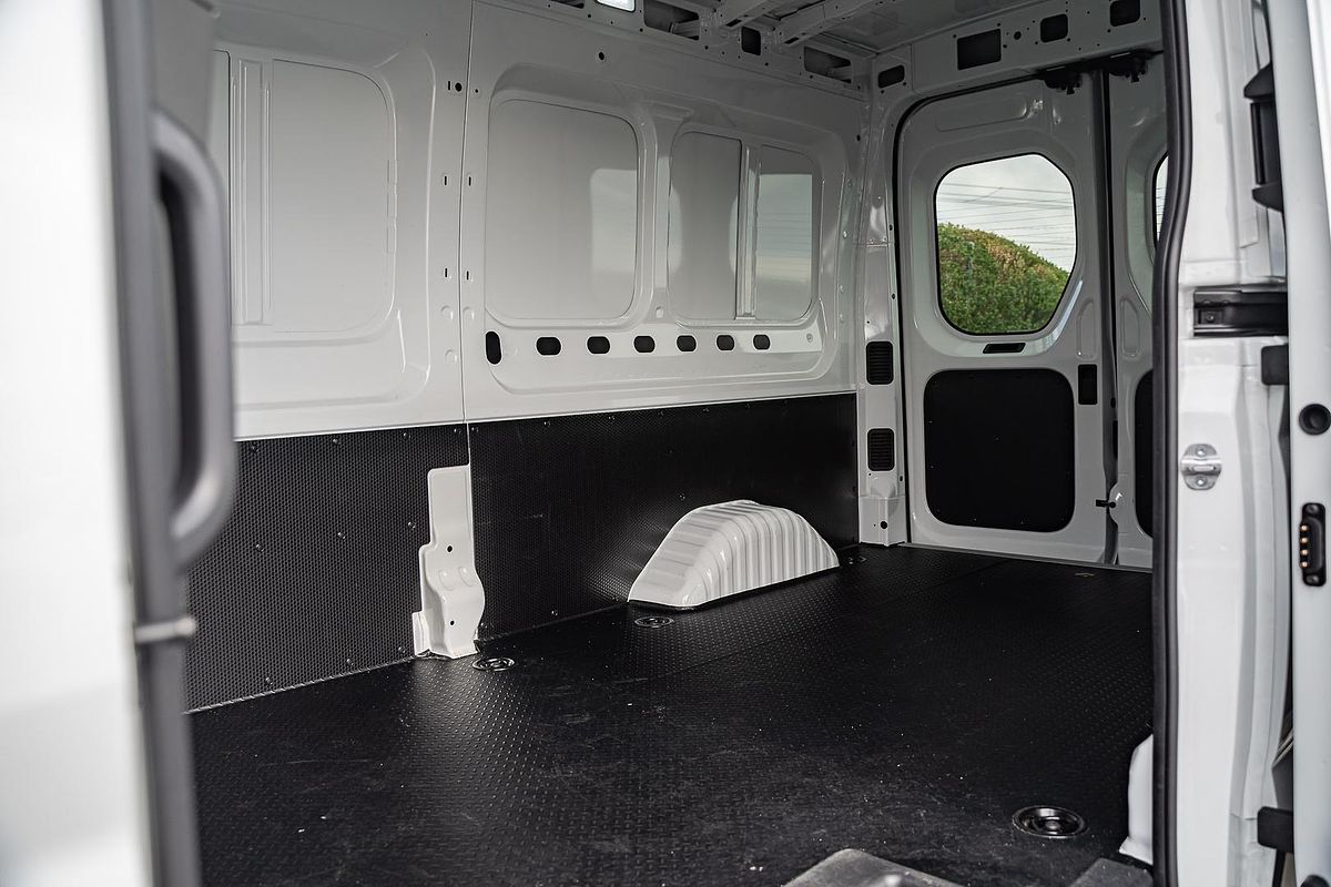 2025 LDV Deliver 9