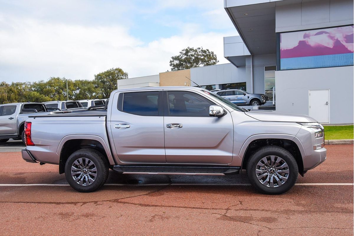 2024 Mitsubishi Triton GLS MV 4X4