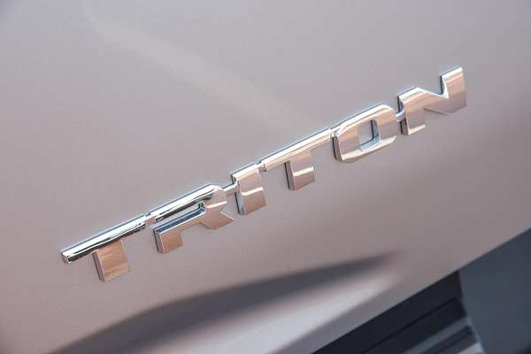 2024 Mitsubishi Triton GLS MV 4X4