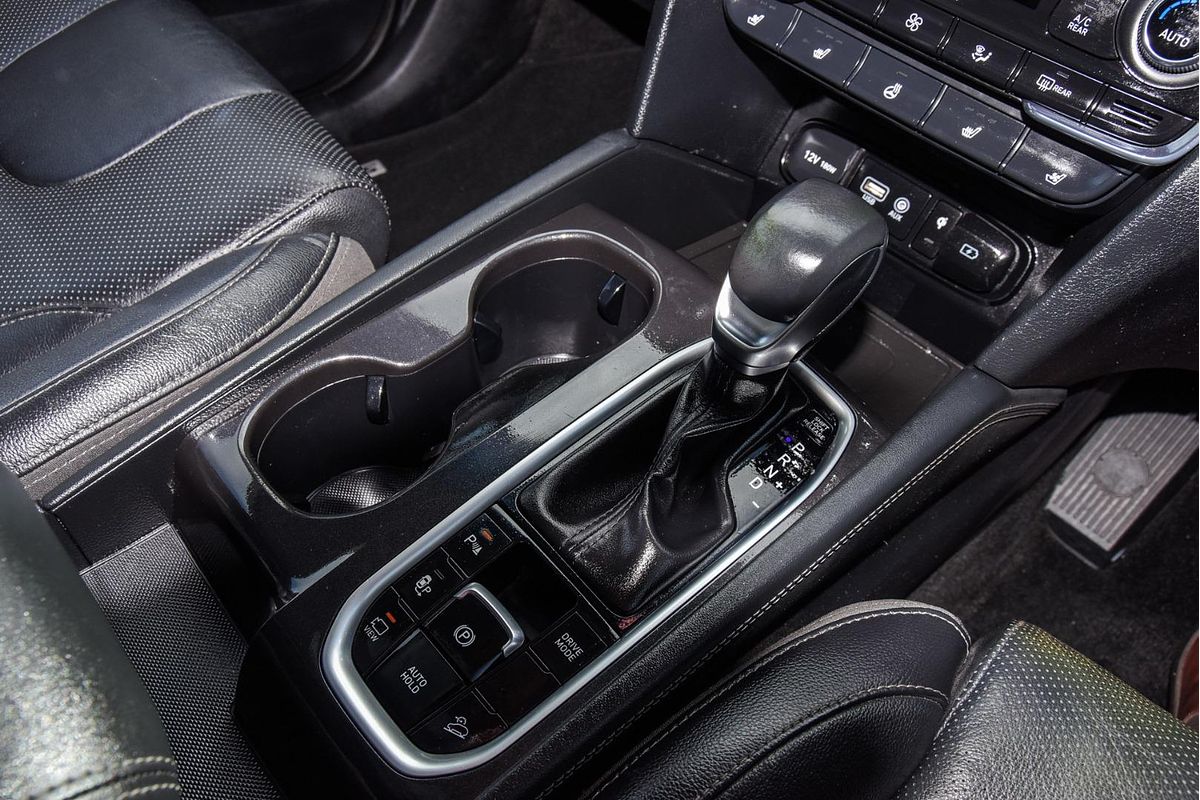 2020 Hyundai Santa Fe Highlander TM.2